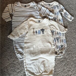 Hudson Baby Cream and Gray Animal Print Sleep Sacks